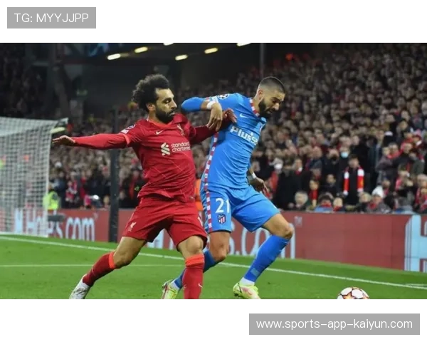 伊萨克与埃基蒂克谁该首发成焦点双前锋战术或成新选择